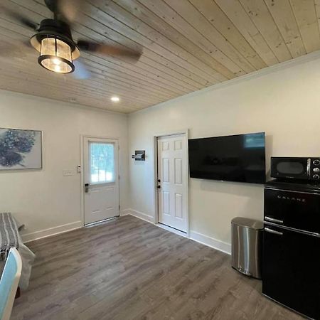 Beautifully Renovated Studio 2 Miles From Marina! Winchester Extérieur photo
