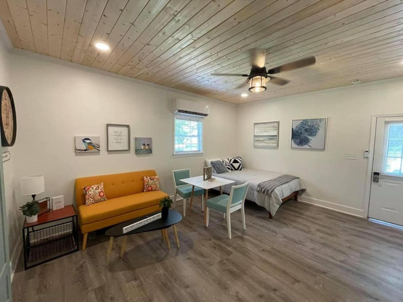 Beautifully Renovated Studio 2 Miles From Marina! Winchester Extérieur photo